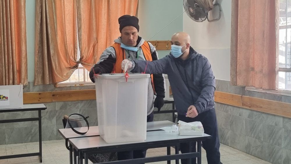 بدء الاقتراع في المرحلة الثانية من الانتخابات المحلية في الضفة