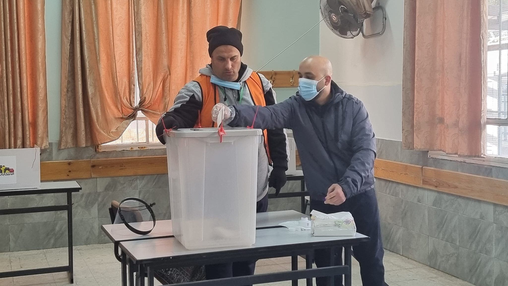 بدء الاقتراع في المرحلة الثانية من الانتخابات المحلية في الضفة