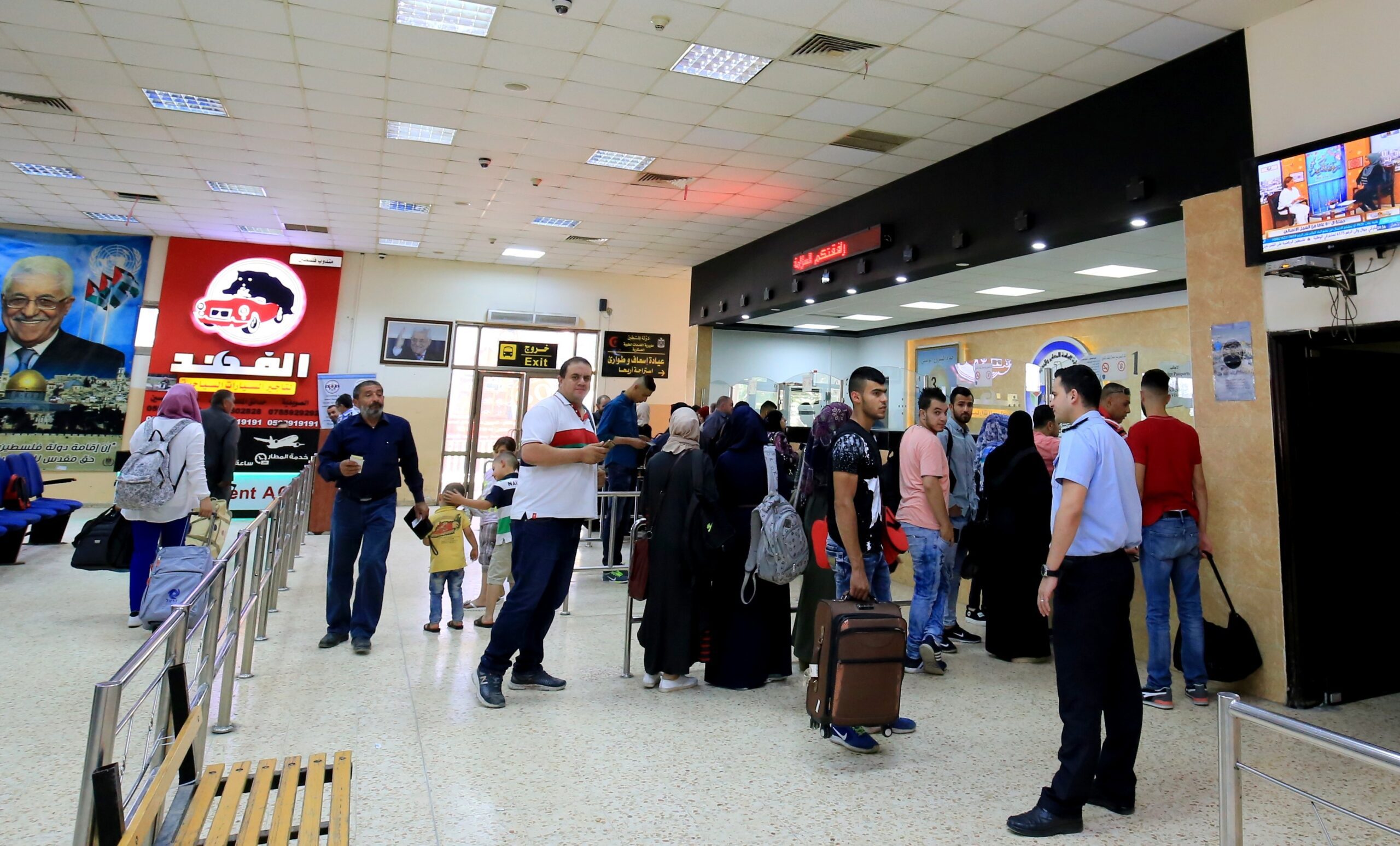 تعديل ساعات العمل على معبر الكرامة الخميس والجمعة المقبلين