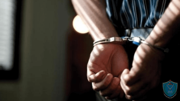 نابلس: الشرطة تقبض على مطلوب للعدالة بقيمة مالية 2 مليون شيقل