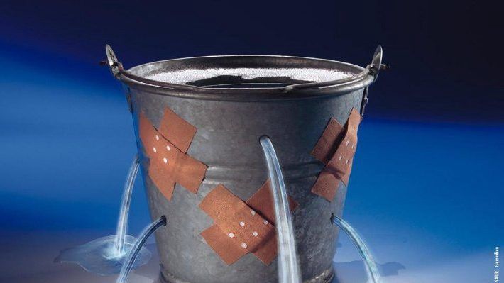 الوعاء المثقوب لا يجمع ‏ماءً