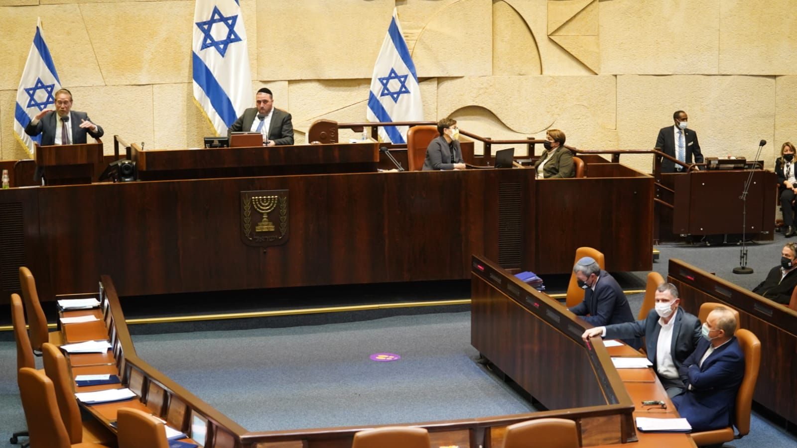 لا فــرق بـين أطــراف «الكوكتيل» الحكومي الإسرائيلي