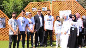 فوز الجامعة العربية الامريكية بجائزة أفضل مبادرة (رسائل من المخيم) على مستوى محافظات الوطن