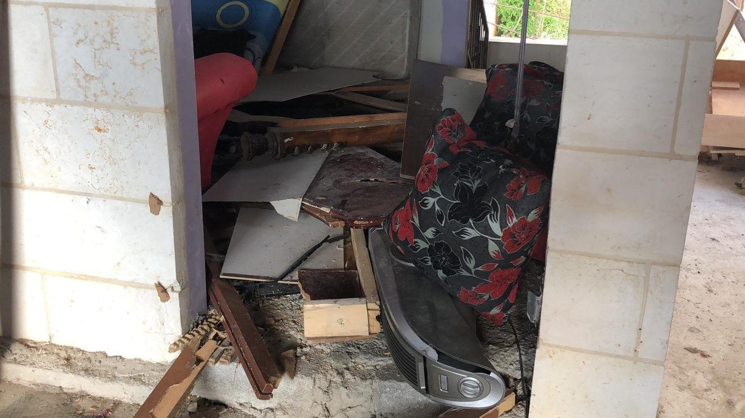 الاحتلال يصيب مواطنين ويعتقل آخرين في نابلس