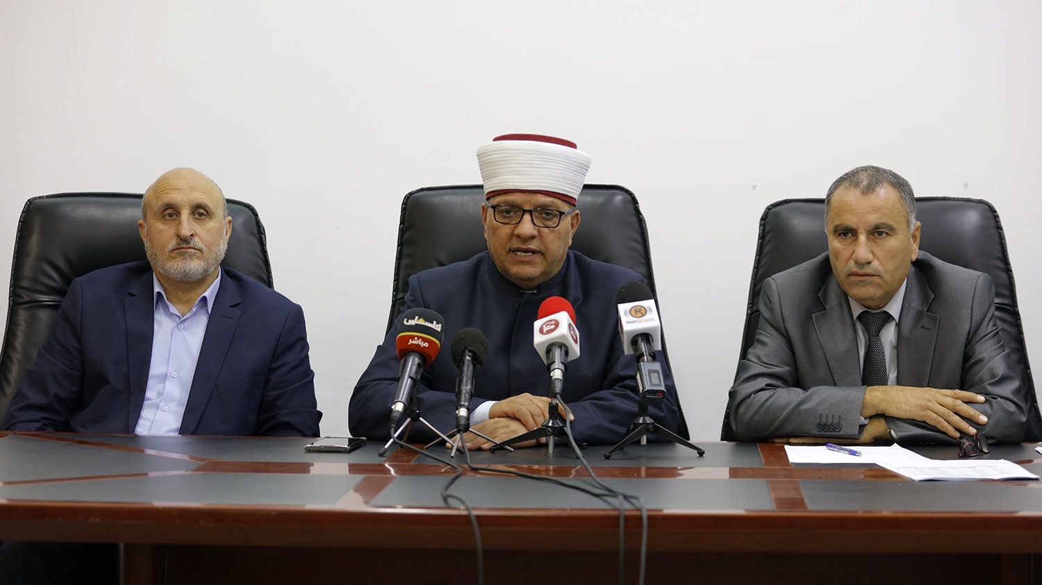 "الأوقاف" تعلن أسماء حجاج المحافظات الشمالية