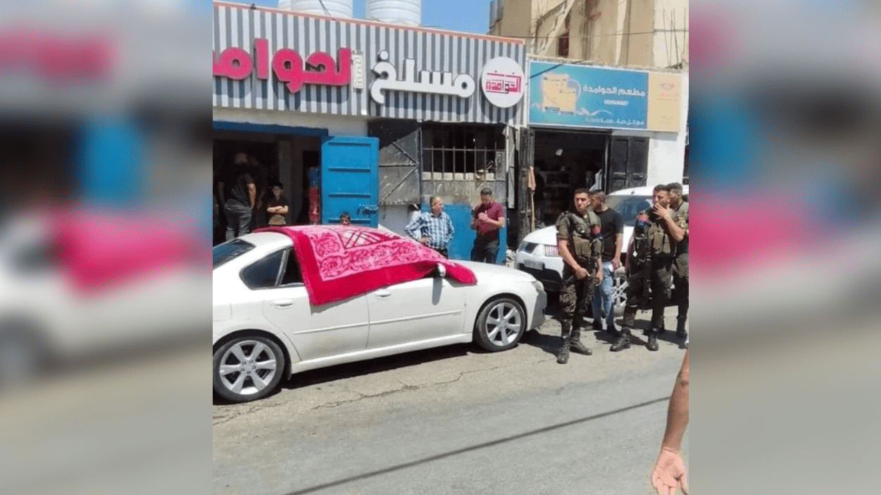 مقتل ثلاثة مواطنين