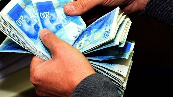 المالية: إعادة الحسومات للمعلمين الخميس