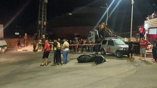 مقتل شاب واصابة آخر برصاص الشرطة الاسرائيلية بأراضي 48