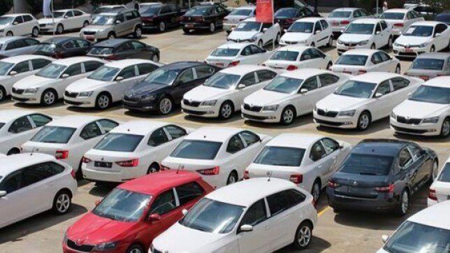 إلغاء 53 رخصة إستيراد للمركبات بالضفة الغربية