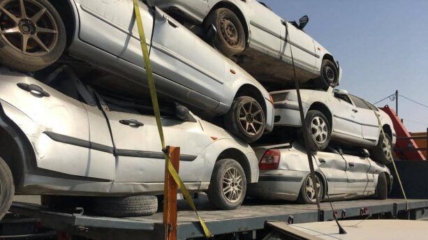 الشرطة: اتلاف 60 مركبة و10دراجات نارية غير قانونية في أريحا