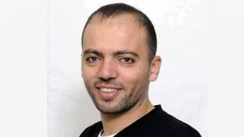 الأسير خليل عواودة يواصل إضرابه عن الطعام لليوم الـ143على التوالي