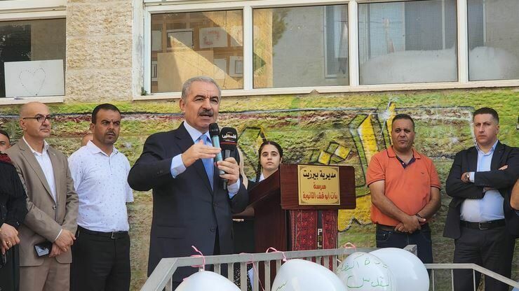 في اليوم المدرسي الأول: افتتاح 20 مدرسة وتوزيع 10 ملايين كتاب