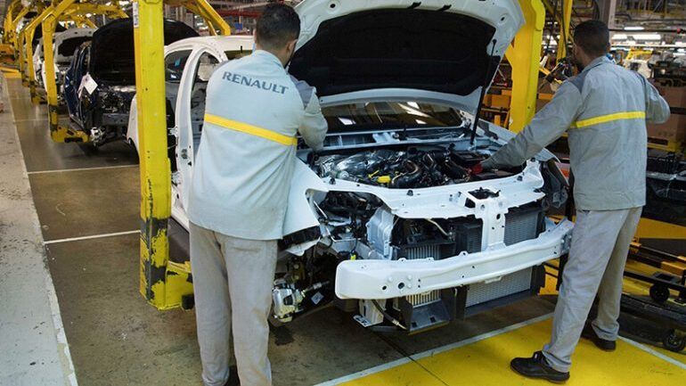 المغرب يبدأ إنتاج السيارات الكهربائية