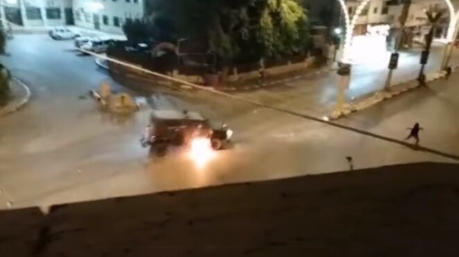 اصابات بالرصاص الحي عقب اقتحام قوات الاحتلال مدينة دورا