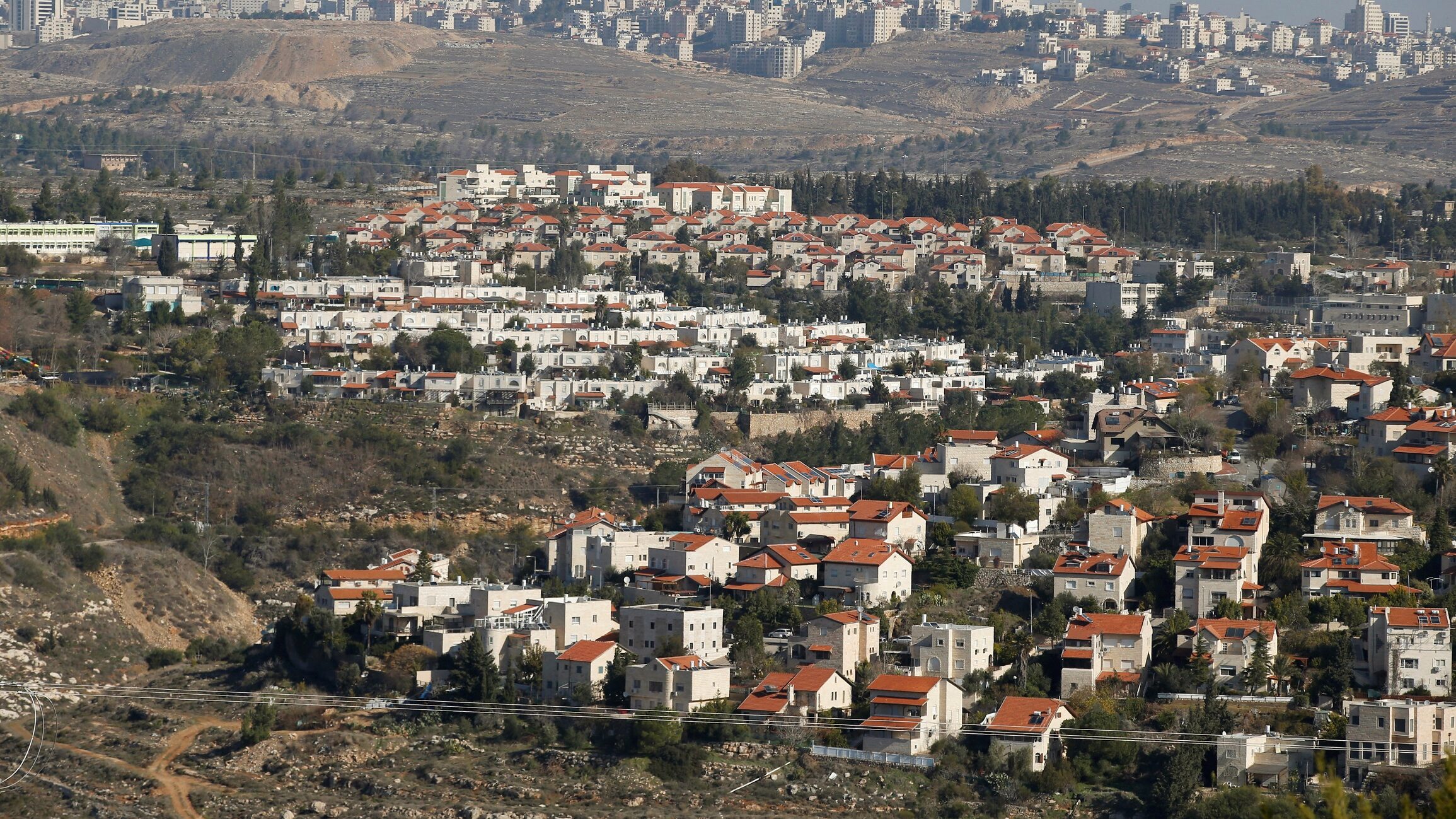 "مقاومة الجدار": المصادقة على 3 مخططات اسنيطانية جديدة وايداع 7 أخرى خلال آب