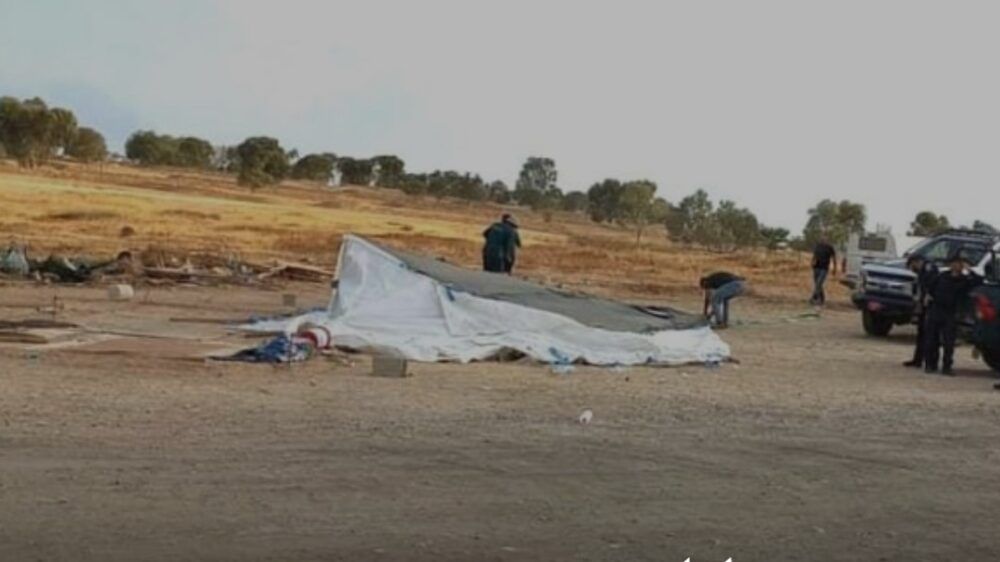 الاحتلال يهدم 3 مزارع للمواشي في بلدة عناتا