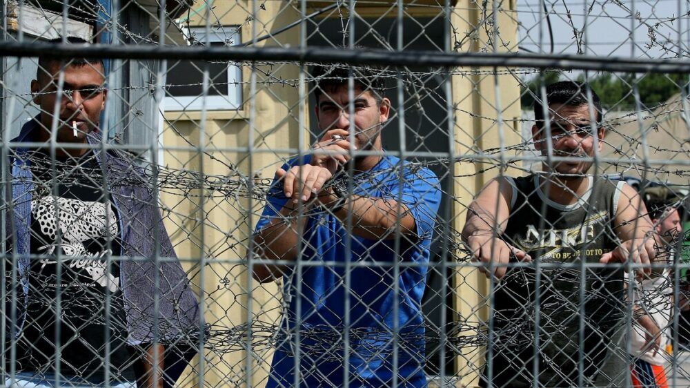 بينهم 59 طفلاً.. اعتقال 607 فلسطينياً خلال شهر آب