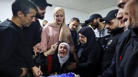 تشييع جثمان الشهيد الكيلاني إلى مثواه الأخير