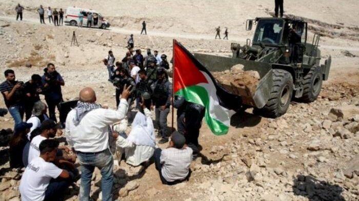 "العليا الإسرائيلية" تؤجل النظر في قضية إخلاء الخان الأحمر