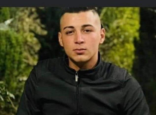 الشاب باسل البصبوص على قيد الحياة جريحاً في مستشفى “شعاري تصيدق”