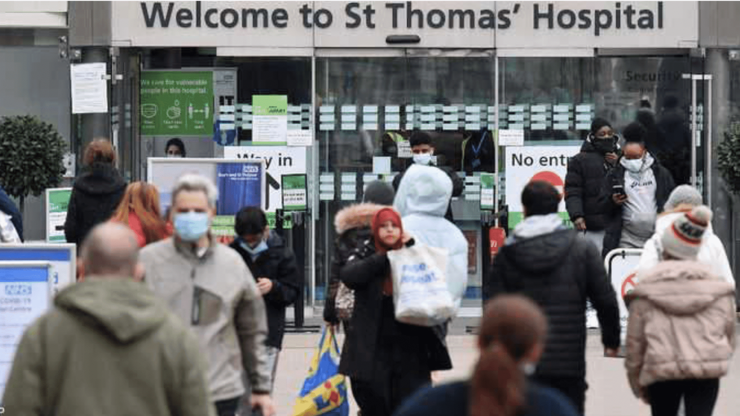 "غرف حربية" في المستشفيات.. بريطانيا تستعد لأسوأ شتاء