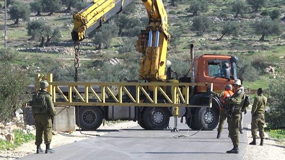 الاحتلال يعيق حركة تنقل المواطنين غرب بيت لحم