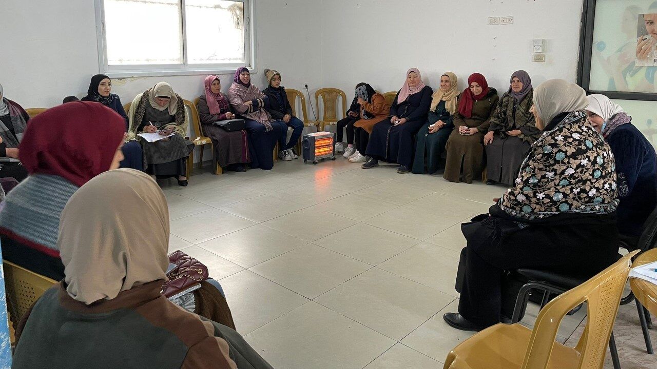 جميعة مدرسة الأمهات تطلق حملة تسهدف النساء العاملات في خمس قطاعات