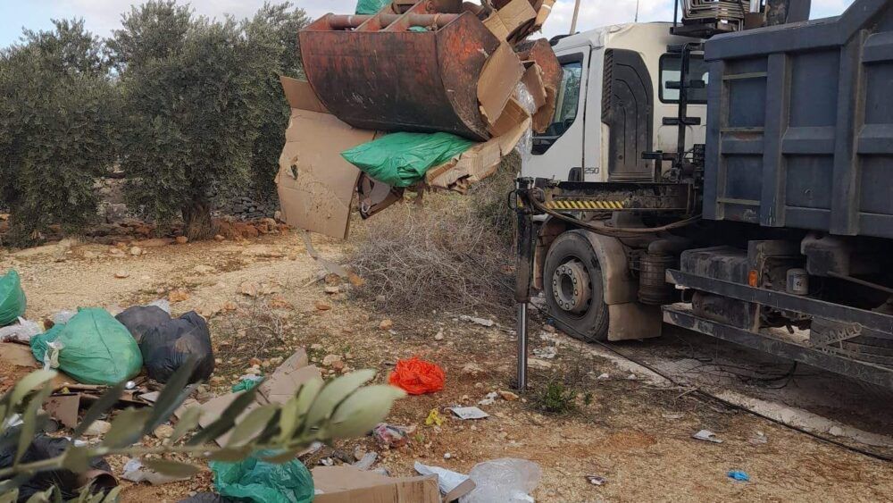 ضبط نفايات طبية خطيرة مهربة من المستوطنات في محافظة سلفيت