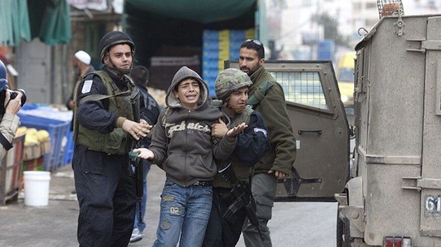 الاحتلال يعتقل ثلاثة أطفال من نعلين غرب رام الله