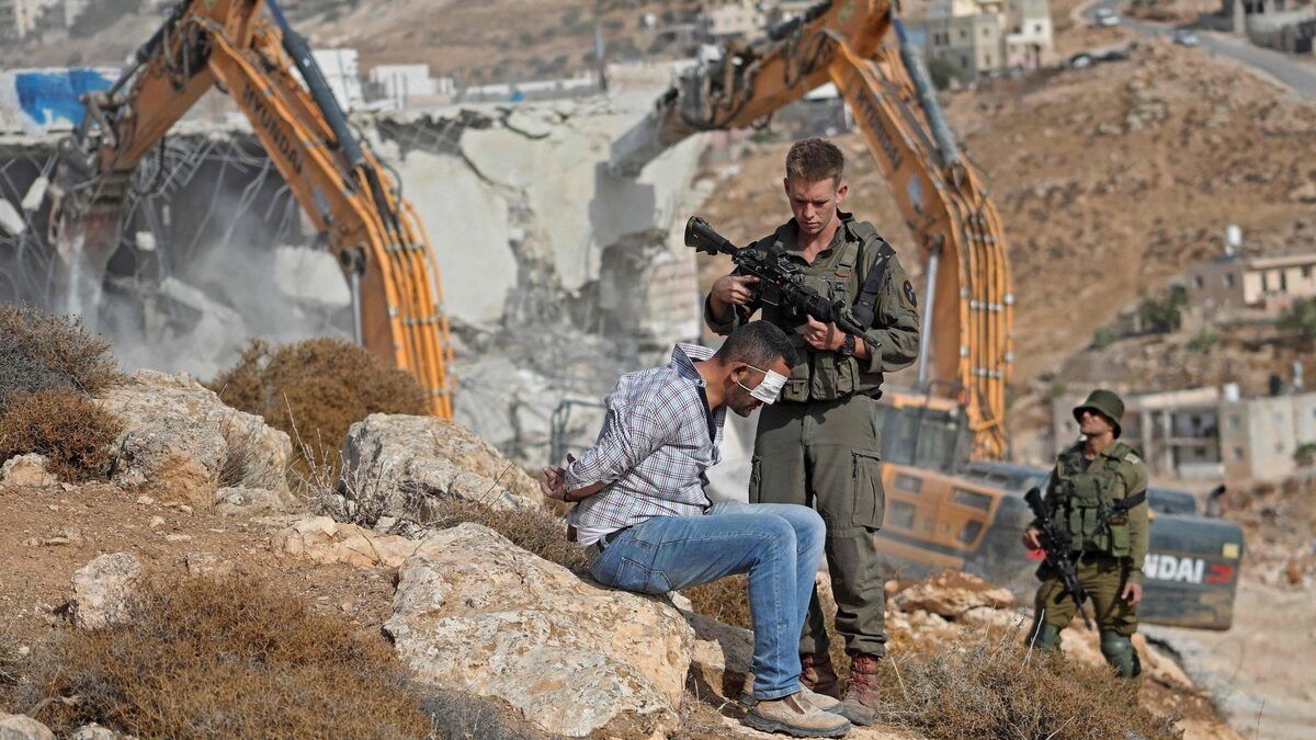 الثاني اليوم.. الاحتلال يهدم منزلا في القدس المحتلة