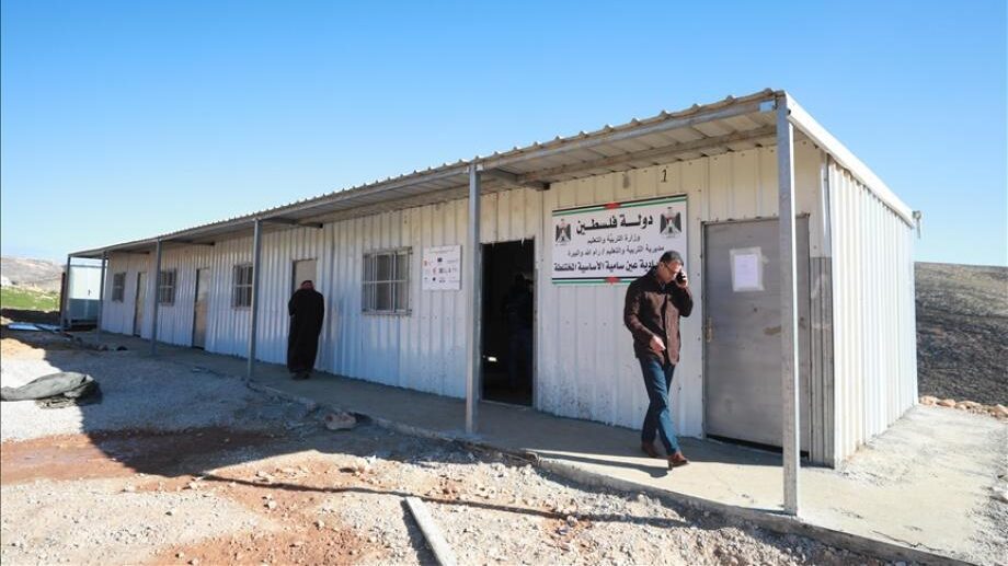 محكمة الاحتلال تقرر هدم مدرسة تجمع عين سامية مع نهاية العام