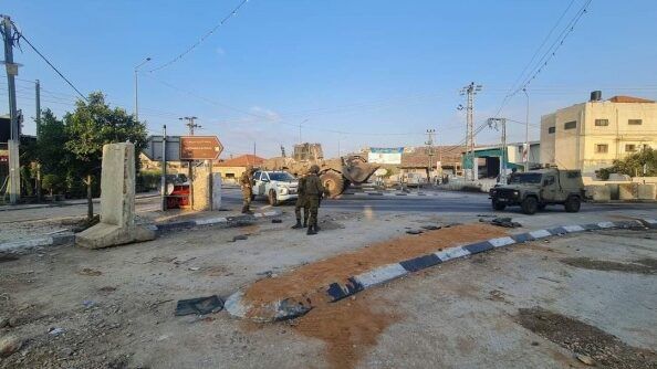 الاحتلال يهدم غرفة زراعية وبركساً في بروقين غرب سلفيت