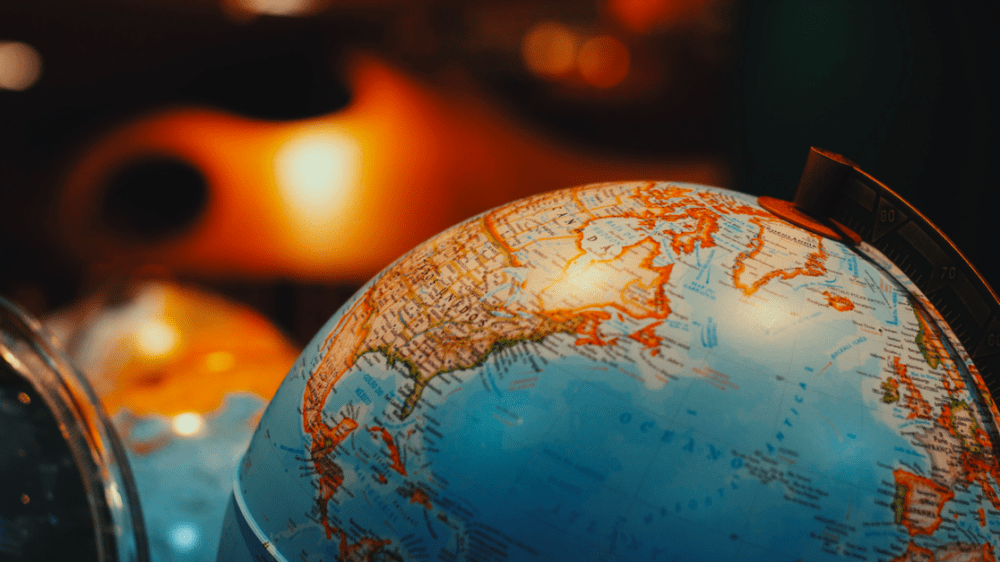 على أبواب العام 2023