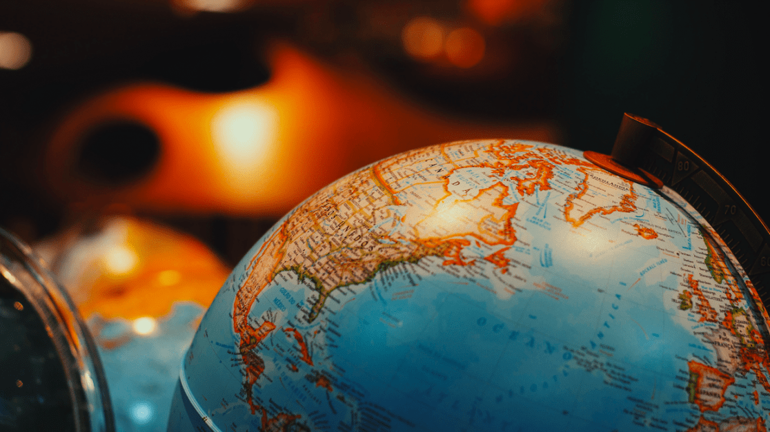 على أبواب العام 2023