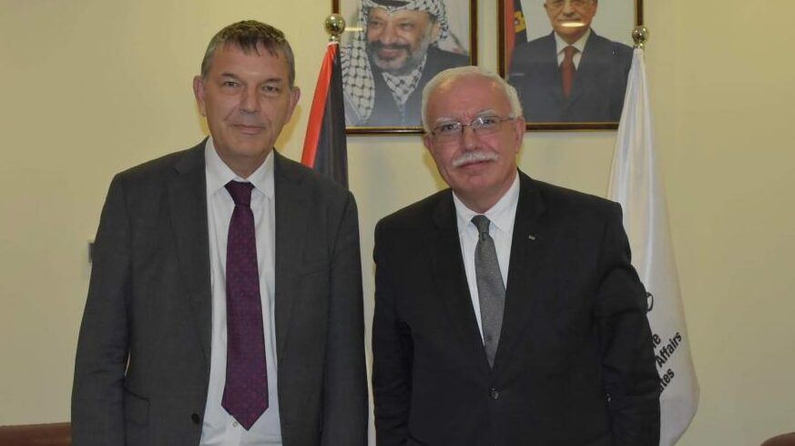 المالكي يبحث مع مفوض عام "الأونروا" محاولات الاحتلال للحد من عمل الوكالة