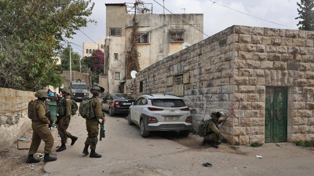 إصابة مواطنة بالرصاص الحي عقب اقتحام الاحتلال بلدة جبع