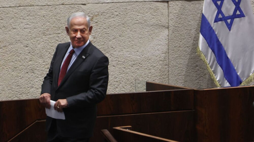 الحكومة الإسرائيلية الجديدة تؤدي اليوم اليمين الدستوري