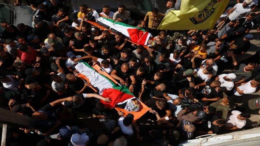 جماهير غفيرة تشييع الشهيدين جبارين وبواقنة