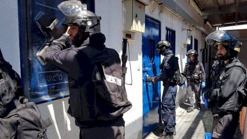 اقتحام سجن مجدو