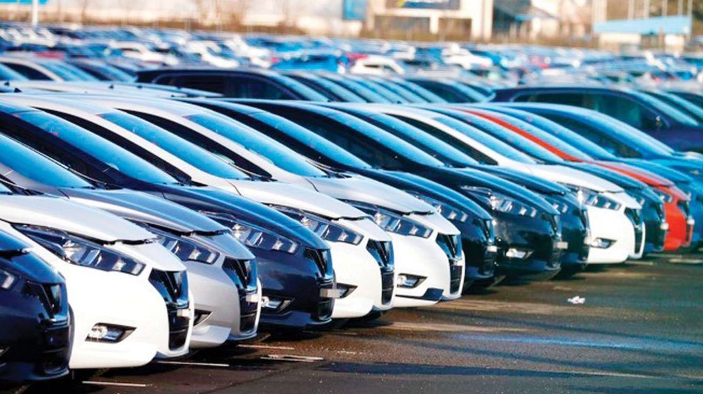 مالية غزة تفرض جمارك إضافية على السيارات المستوردة