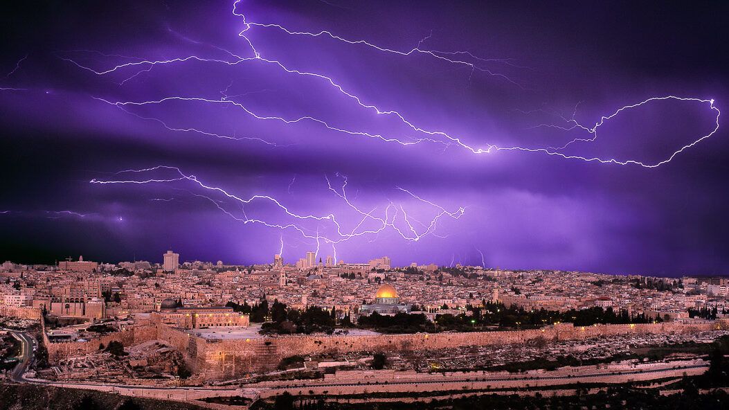 حلايقة: توقعات بهطول كميات كبيرة من الأمطار في المنخفض منتصف هذا الأسبوع