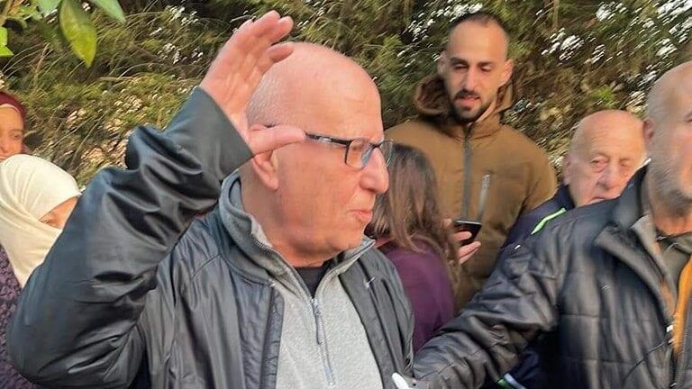 كريم يونس بين أهله