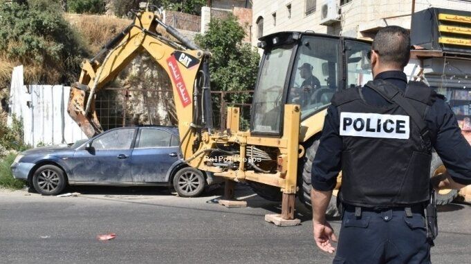 الشرطة تضبط 93 مركبة غير قانونية برام الله