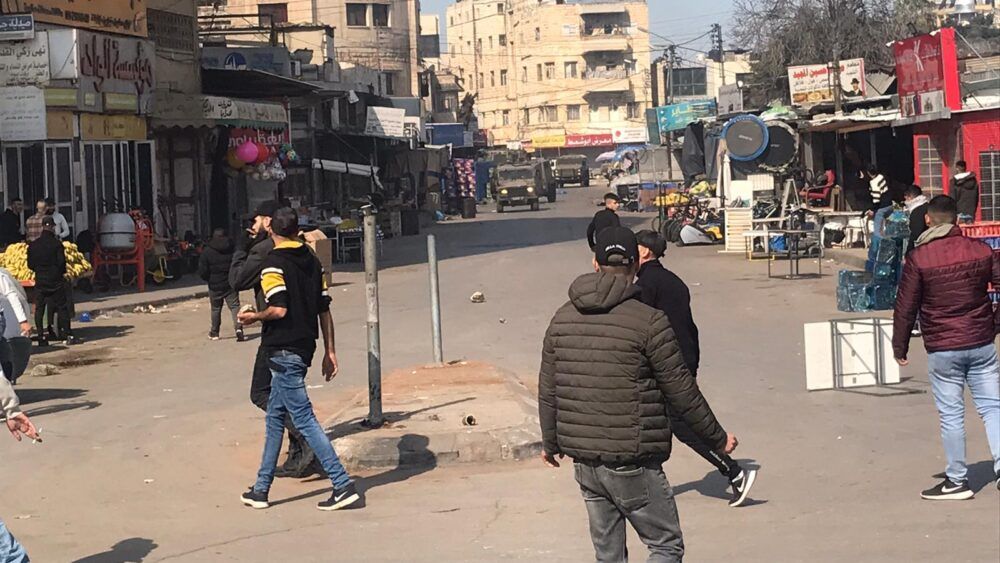 وزارة الصحة: ارتقاء 6 شبان في نابلس و71 إصابة بينها 6 خطيرة