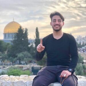 المعتقل عماد البظ