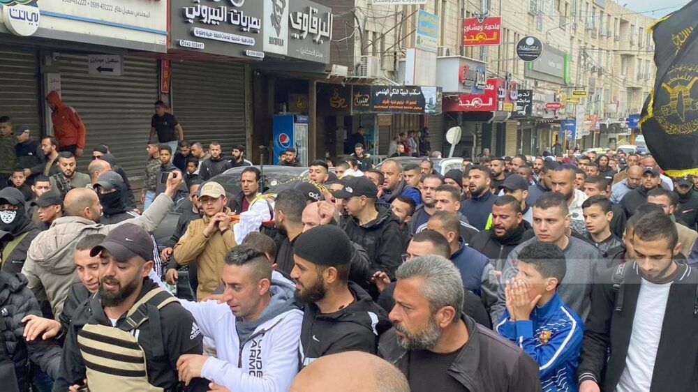 تشييع جثمان محمد أبو صبّاح في مخيم جنين