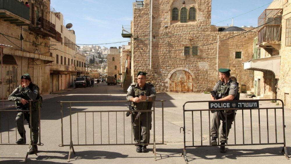 مختبر السيطرة والارتدادات الحتمية