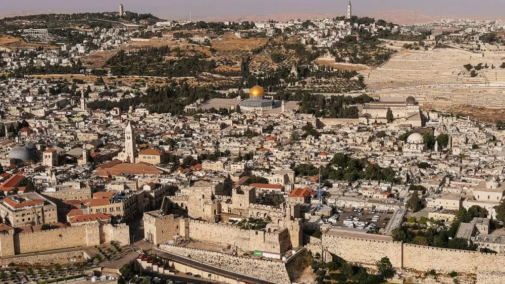 الرويضي: إسرائيل تسعى لرسم خارطة جديدة للقدس لقلب الحقائق الديموغرافية