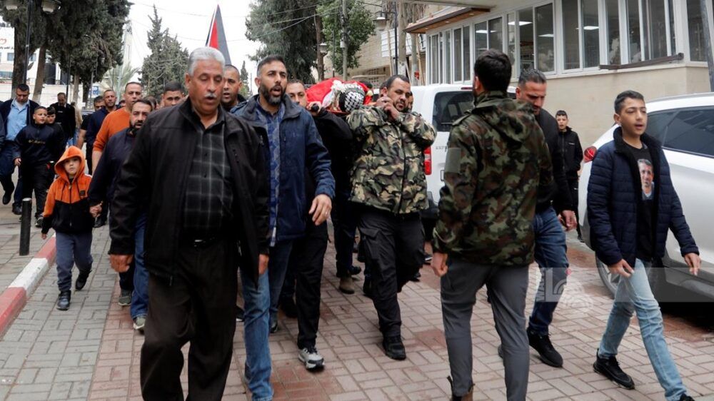 تشييع جثمان الشهيد طارق معالي في كفر نعمة غرب رام الله