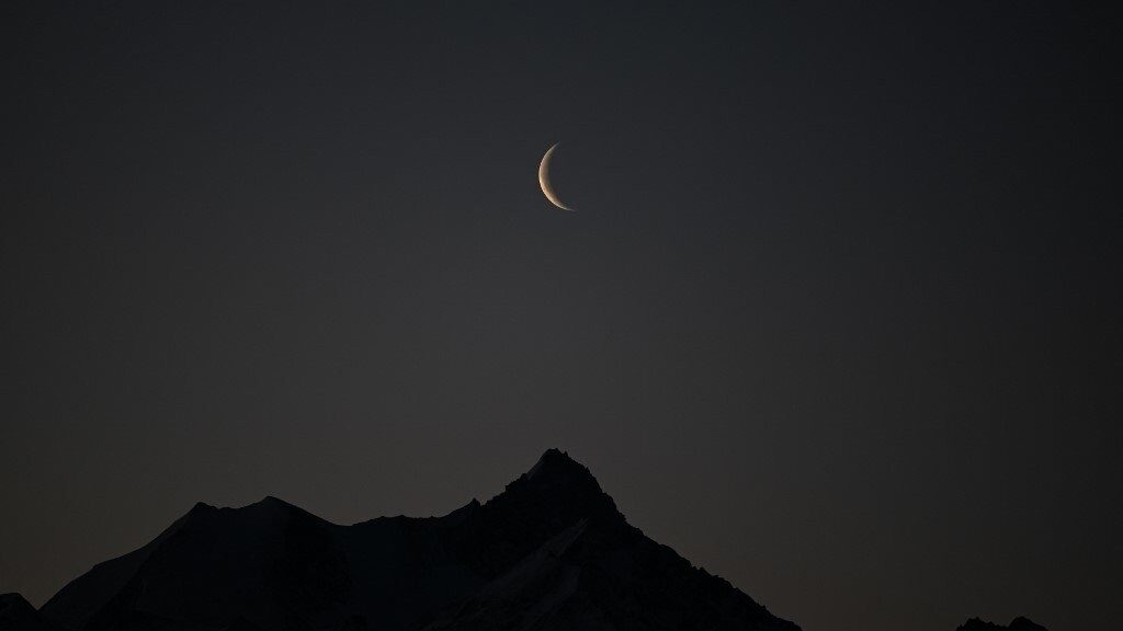 المفتي يدعو المواطنين لتحري هلال رمضان بعد غروب شمس الثلاثاء المقبل